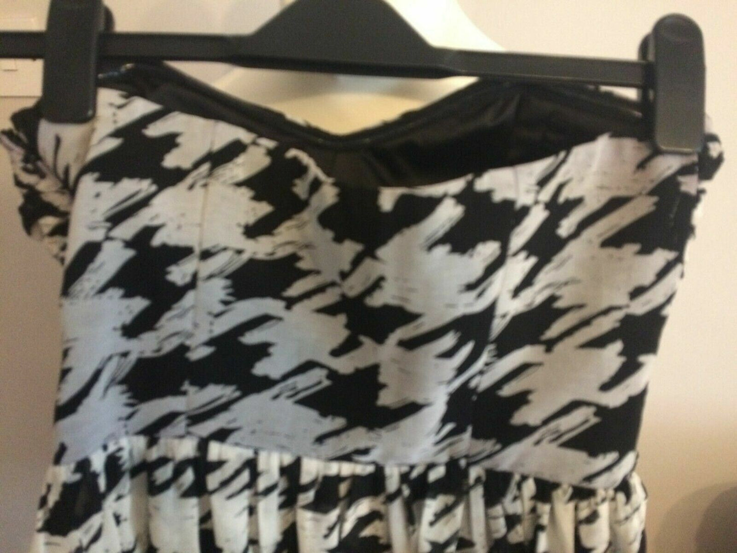 Lipsy London Black & White Patterned Sweetheart Strapless Top UK 8