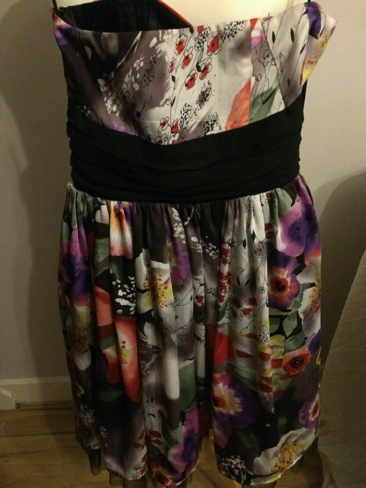 Lipsy London Floral Patterned Strappy Sleeveless Casual Party Dress UK 8