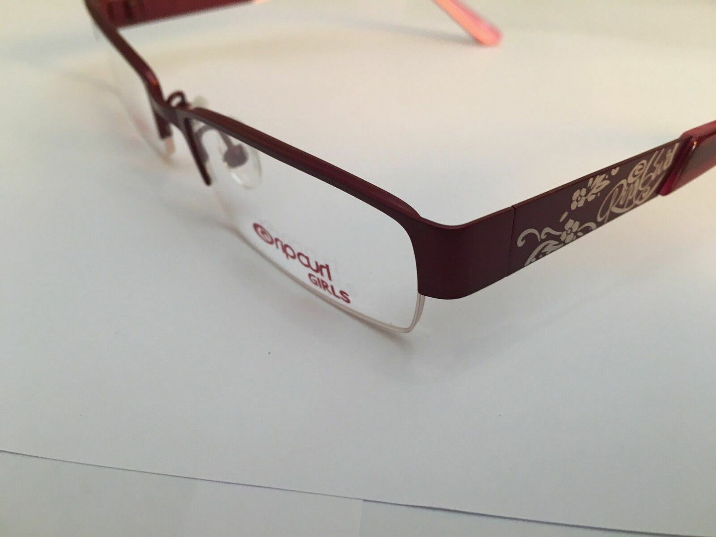 Kids Girls Rip Curl Glasses In A Purple and Pink Design VOM065 NEW RRP £79