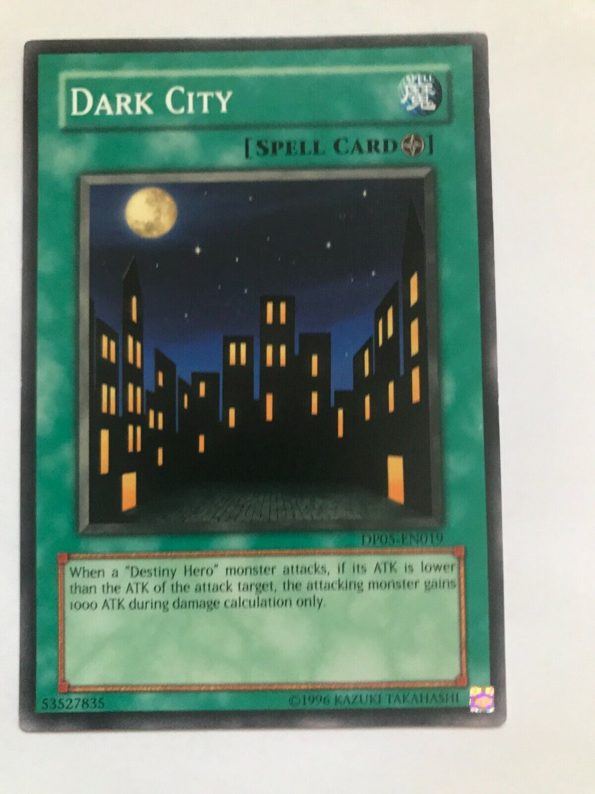 Dark City - DP05-EN019 - Common - Unlimited Edition