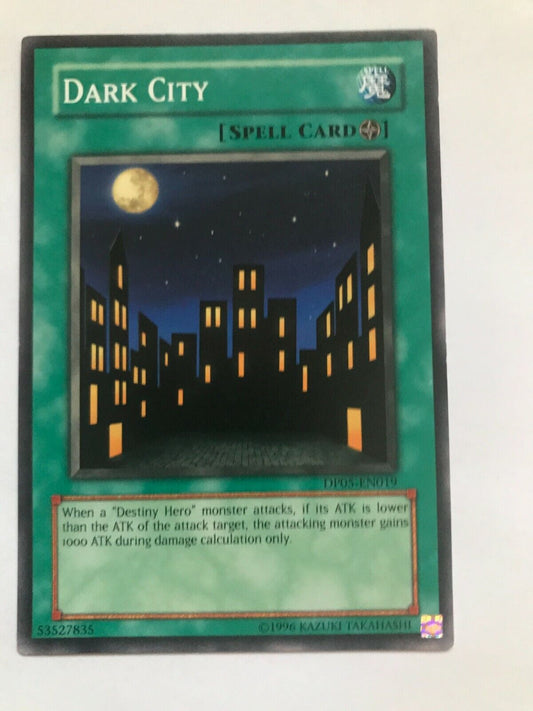 Dark City - DP05-EN019 - Common - Unlimited Edition