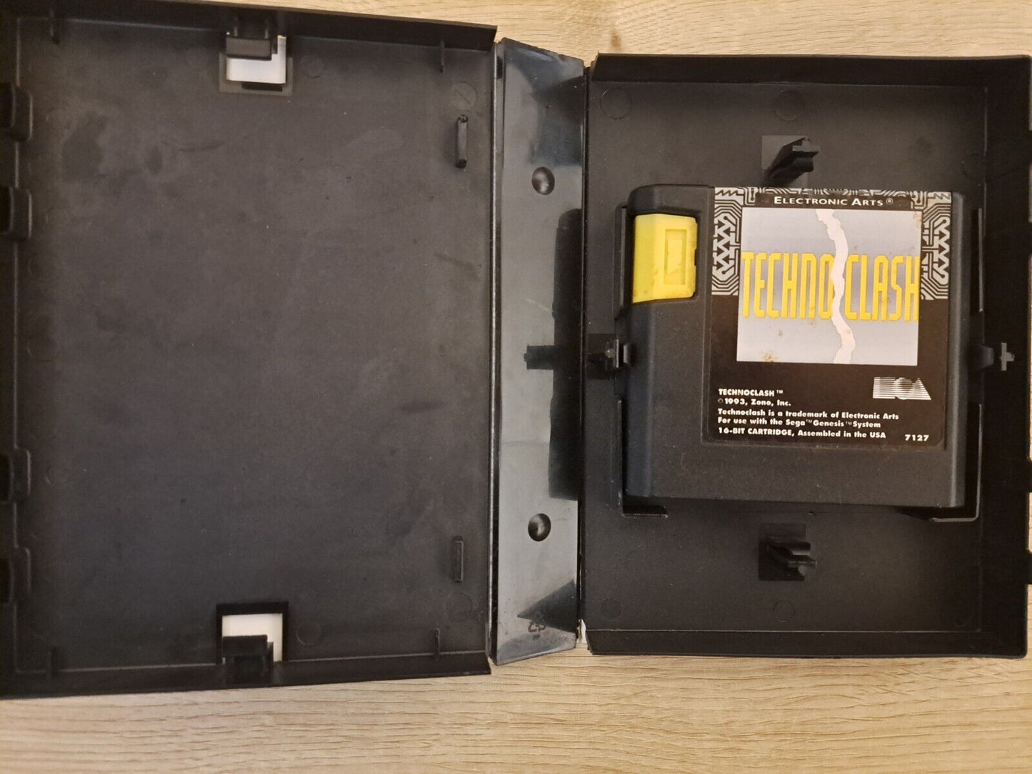 Sega Genesis - TECHNOCLASH - No Manual - Please Read