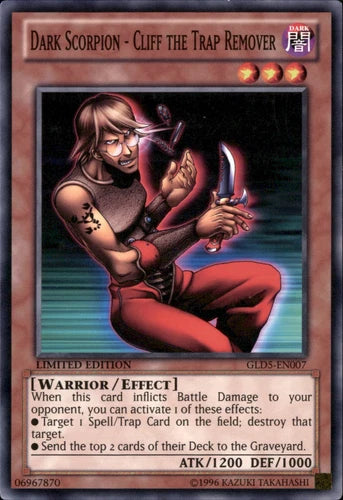 Dark Scorpion - Cliff the Trap Remover - GLD5-EN007 - Common - Limited Edition